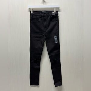 A&F Ultra High Rise Super Skinny Distressed Jean NWT